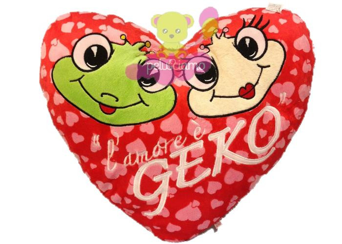 Cuscino in peluche cuore l' amore e' geko regalo san valentino